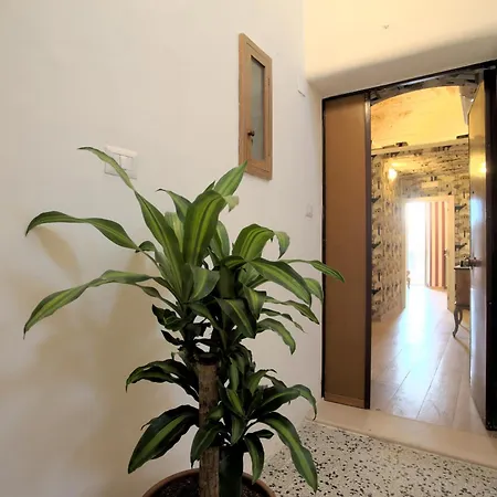 Le Residenze Del Capitano בית הארחה 4*