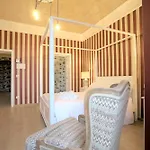 Le Residenze Del Capitano 4* 바리